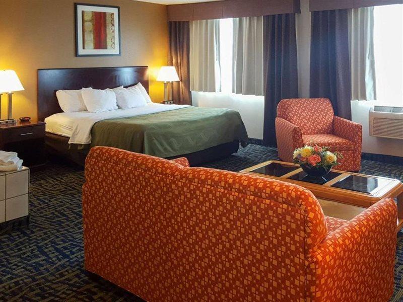 Quality Inn Ozark-Springfield South Экстерьер фото