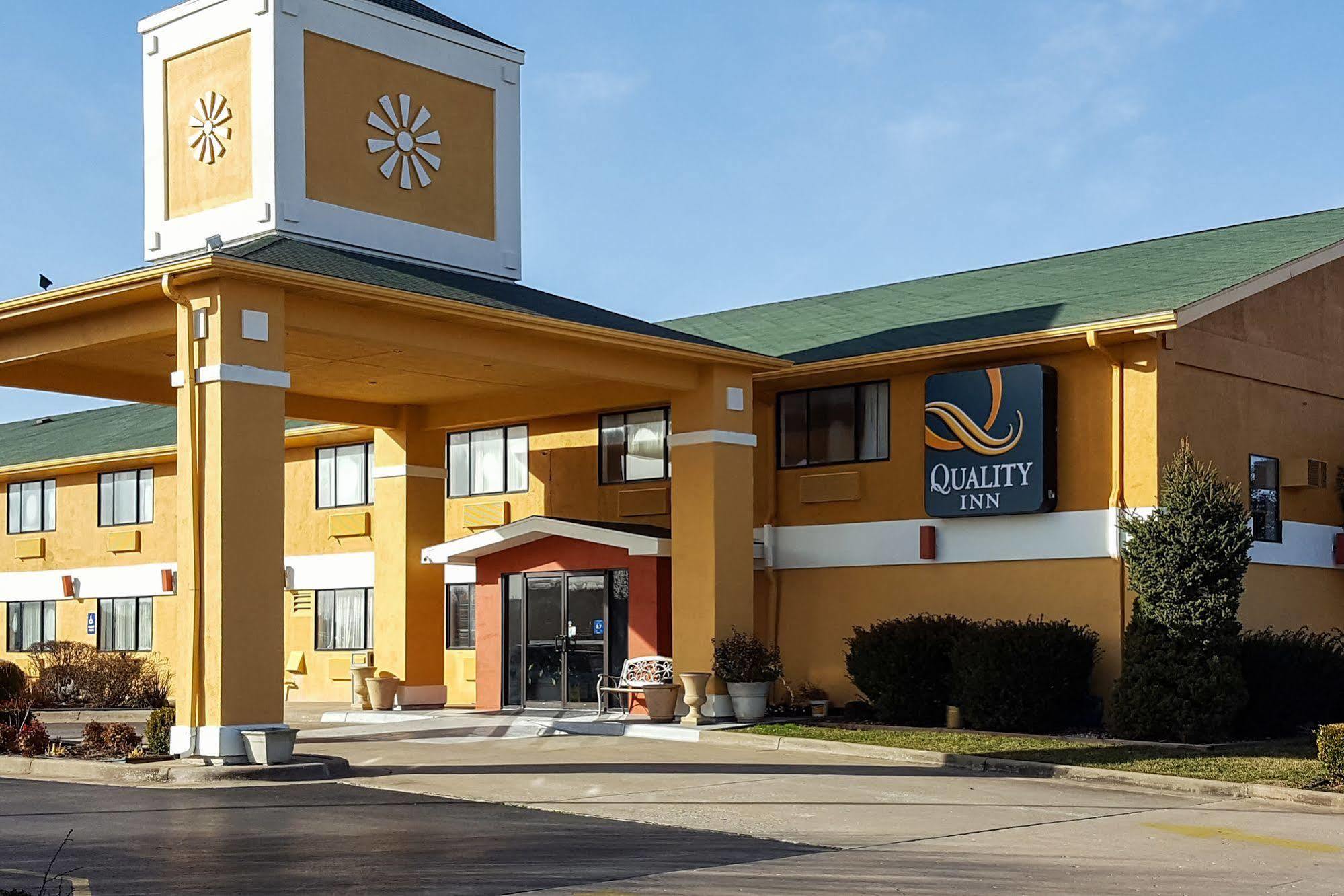 Quality Inn Ozark-Springfield South Экстерьер фото